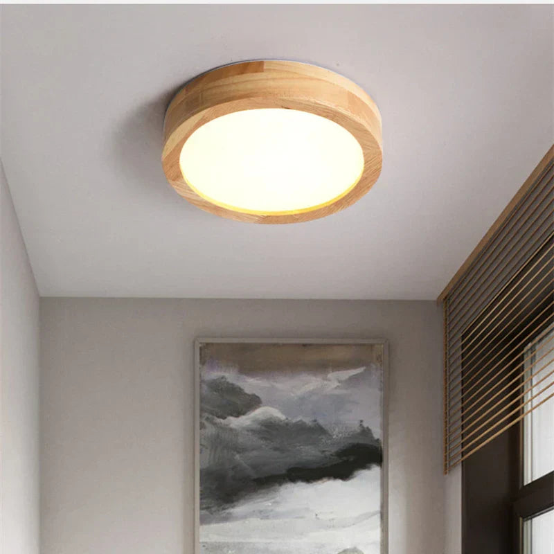 Round Wooden Scandinavian Ceiling Lamp - NordicLuxe | Kalsten