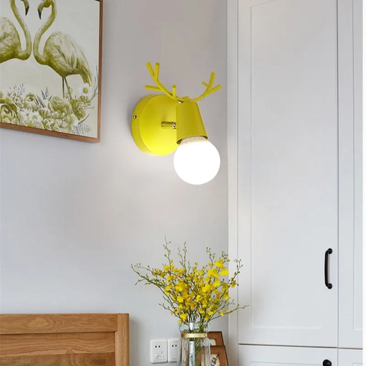Modern Antler Wall Lamp – Wood and Metal LED Light for Children's Room & Living Room | Kalsten