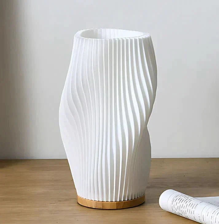 Wavecrest Lamp – Sleek USB-Powered Dimmable Table Lamp | Kalsten