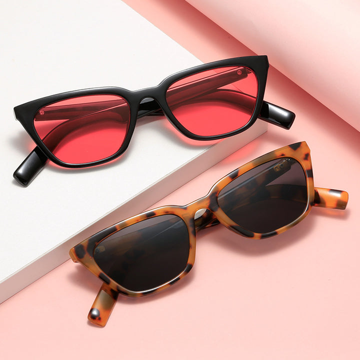 Ladies' corrective glasses in fashionable cat-eye style Kalsten