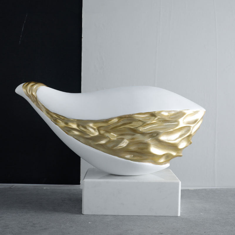 Artistic Shell-Inspired Sculpture