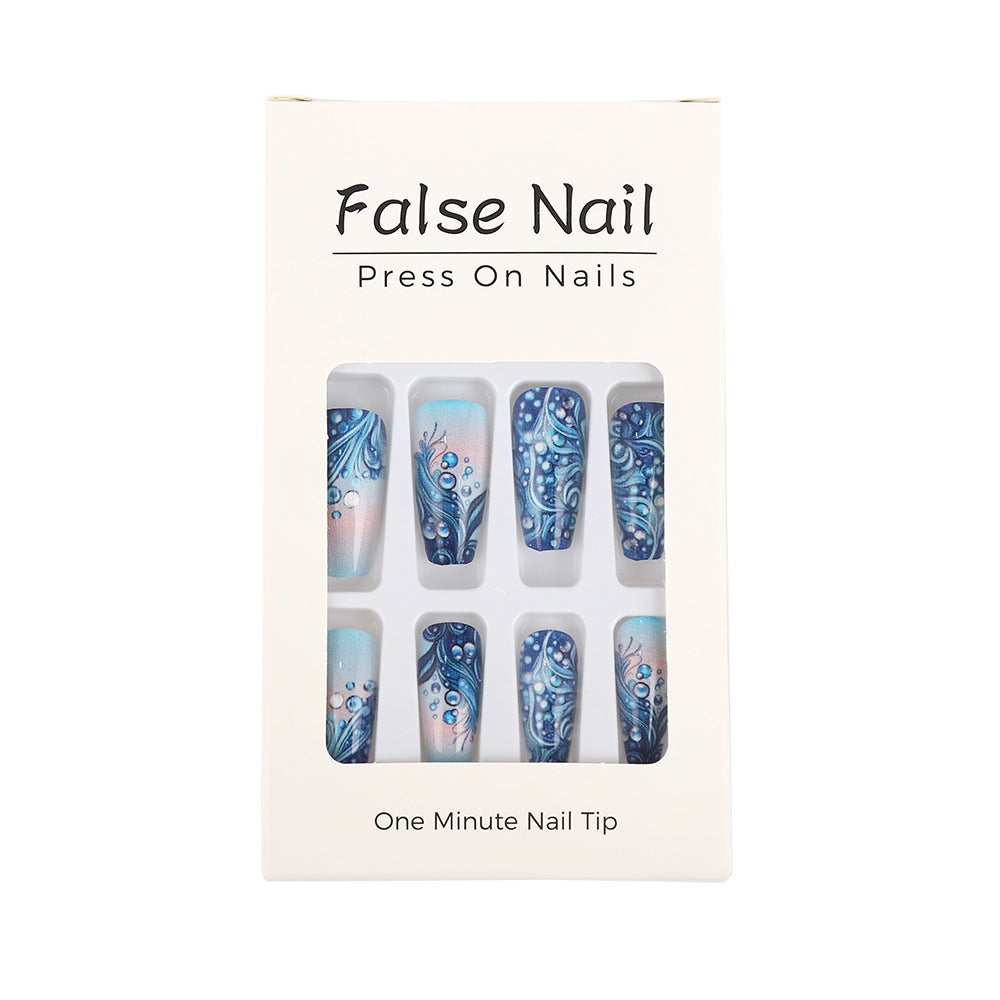 Artificial nails in elegant water design Kalsten