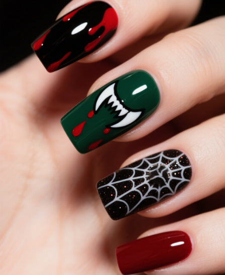 Halloween-Themed Nail Art Kalsten