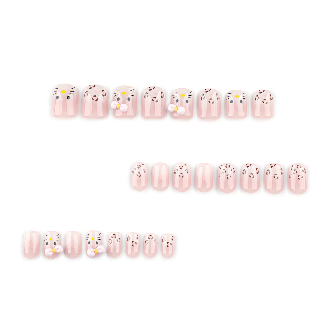 Artificial nail art with cute animal motifs Kalsten