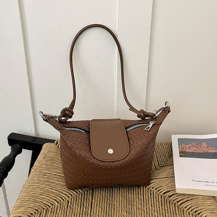 Woven Handheld Bucket Bag