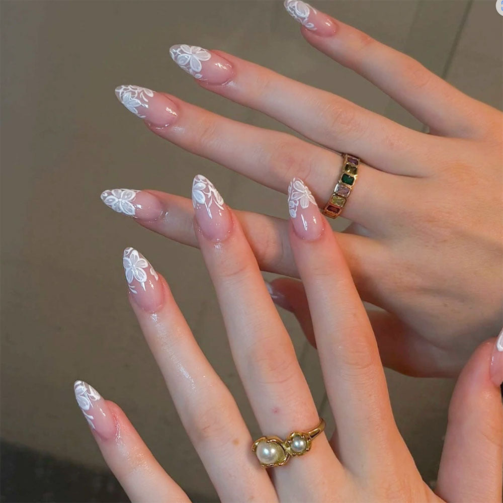 Decorative Press-On Nail Art Set with Geometric Patterns