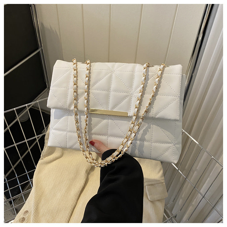 Elegant Quilted Handheld Bag