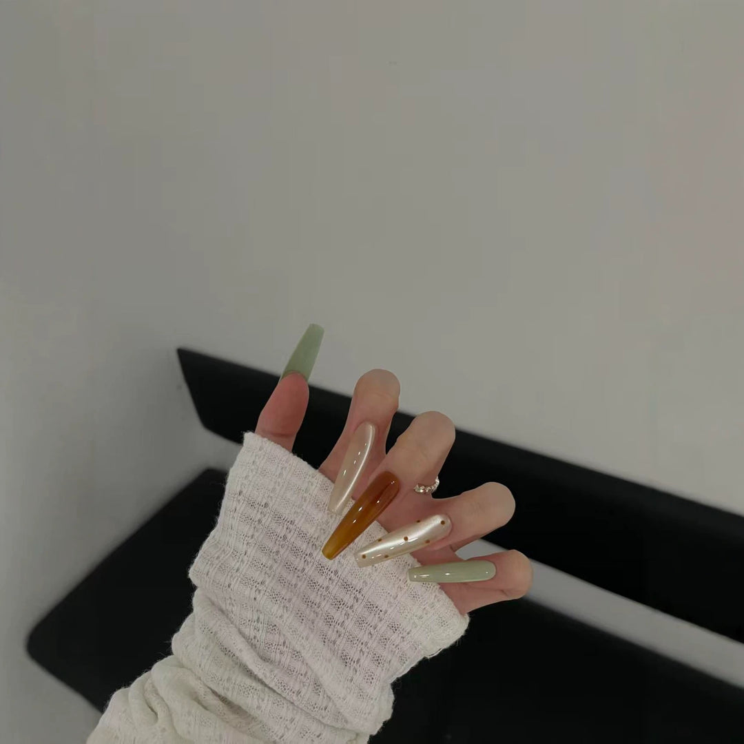 Stylish Long Lasting Nail Extensions