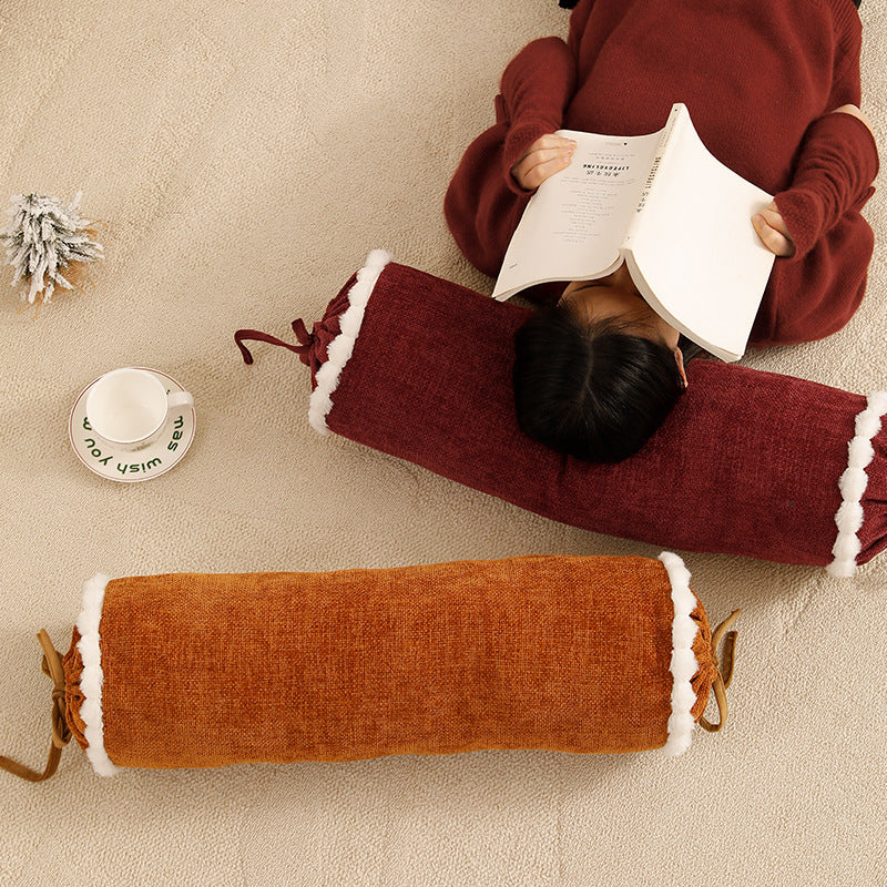 Cylindrical lumbar and neck pillow with velvety chenille surface and crocheted trim Kalsten