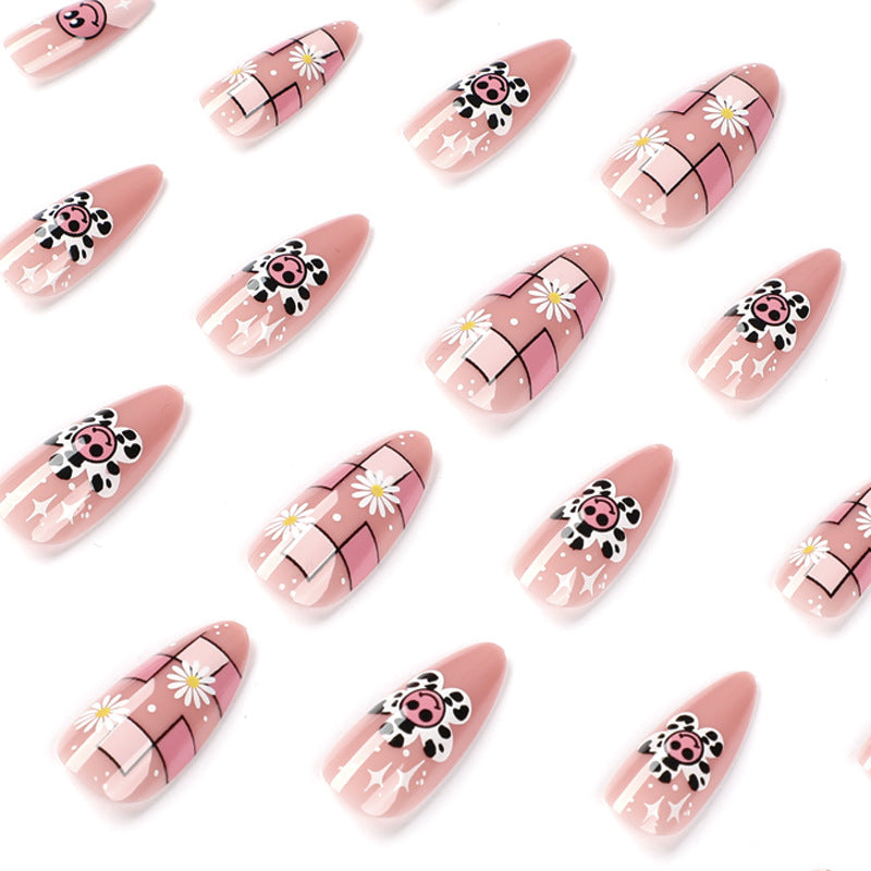 Artful Nail Extensions with Playful Design and Unique Motifs Kalsten