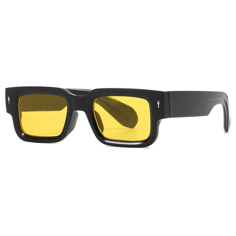 Women's fashionable square sunglasses with striking design Kalsten