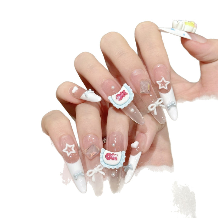 Artistic Press-On Nail Art Set with Unique Embellishments