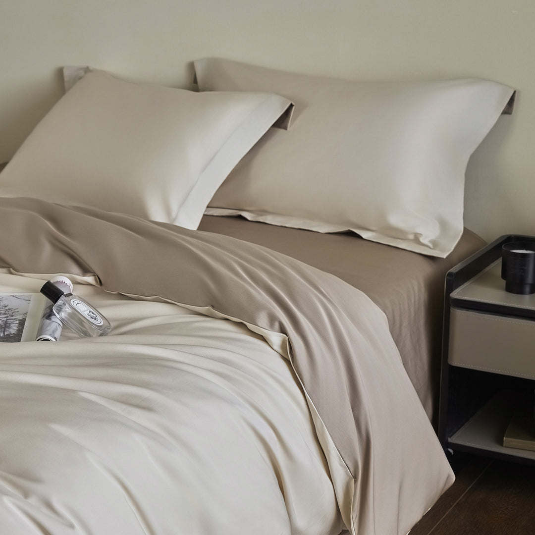 Luxurious cotton satin duvet cover set with hotel finish