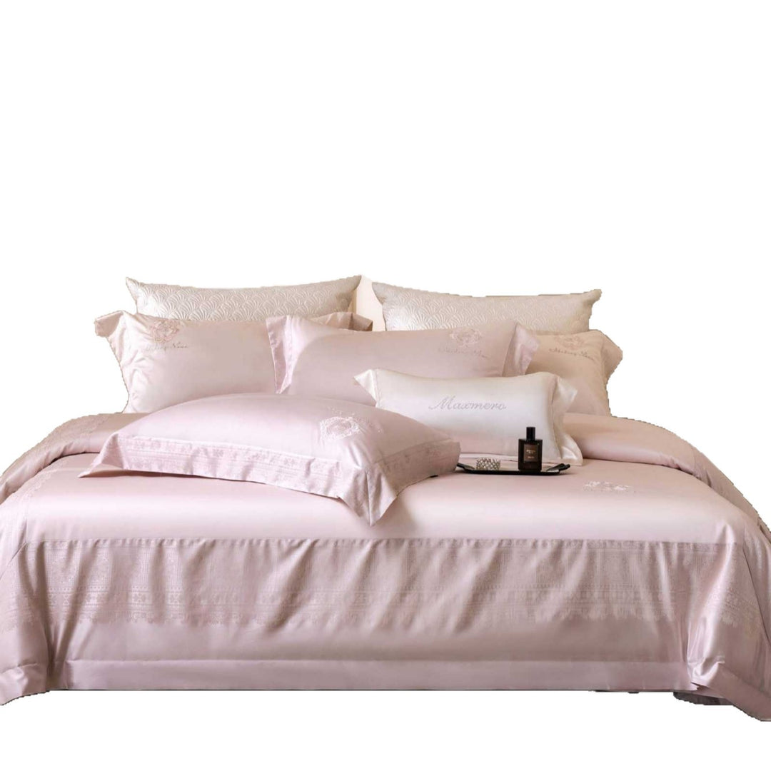Premium bedding set made of cotton satin with jacquard border and quilted bedspread