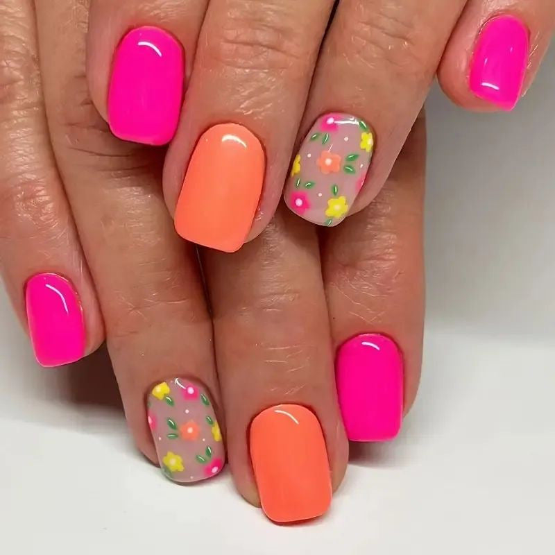 Floral Themed Acrylic Nail Art Kalsten