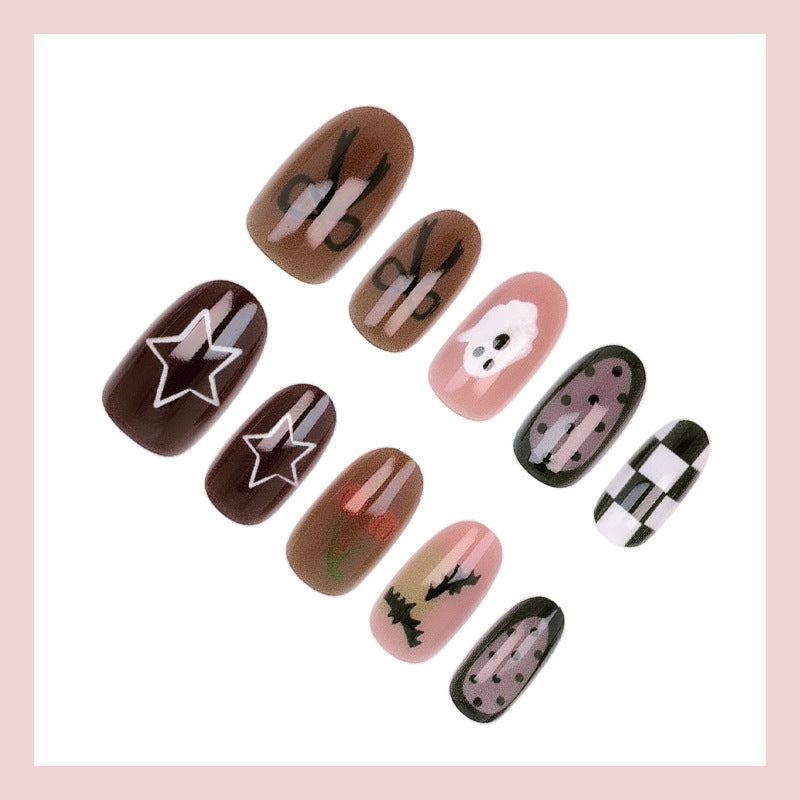 Artificial nail set with creative Halloween designs and glittering accents Kalsten