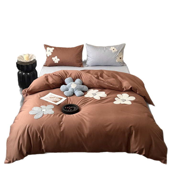 Bedding set made of cotton satin with 3D chenille flower appliqué