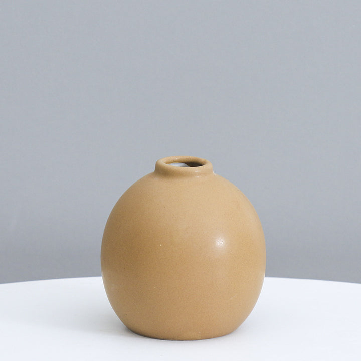 Ceramic Decorative Art Vase Kalsten