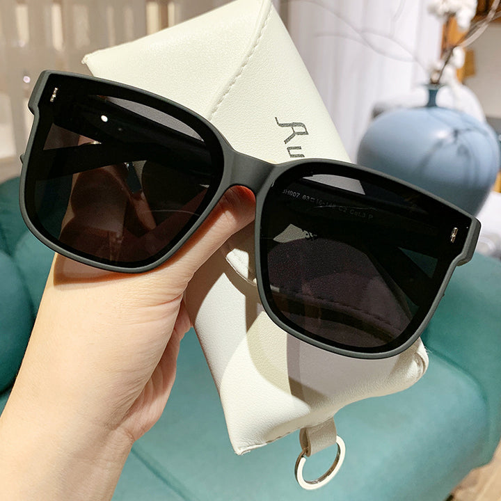 Women's Fashion Sunglasses in Trendy Square Design Kalsten