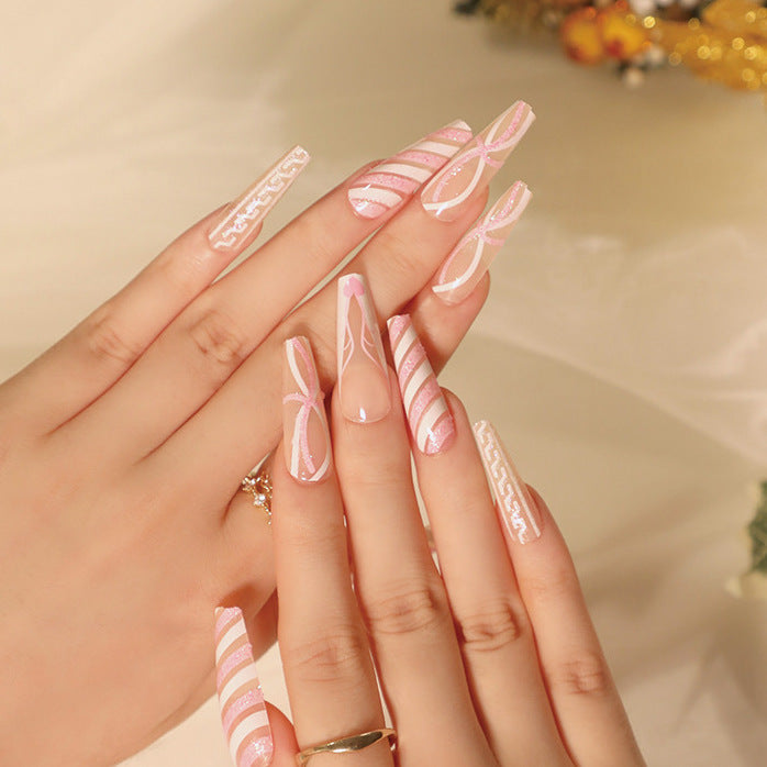 Translucent artificial nails with delicate patterns Kalsten