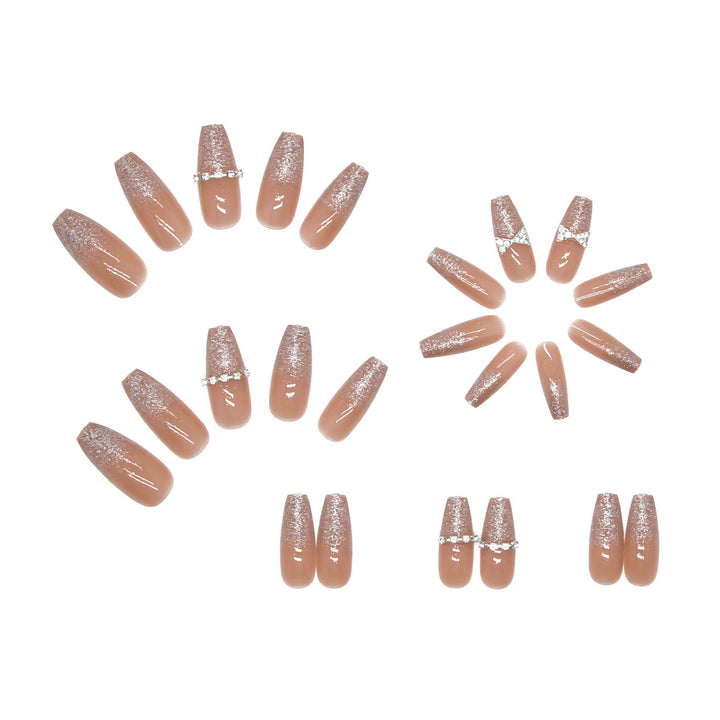 Elegant and sparkling artificial nails Kalsten