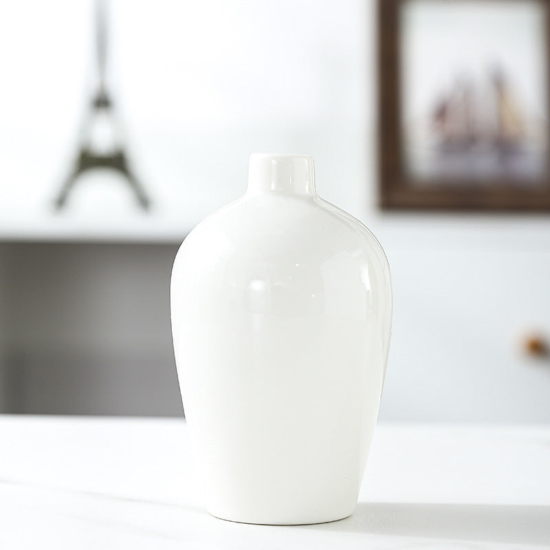 Elegant Ceramic Decorative Vase Kalsten
