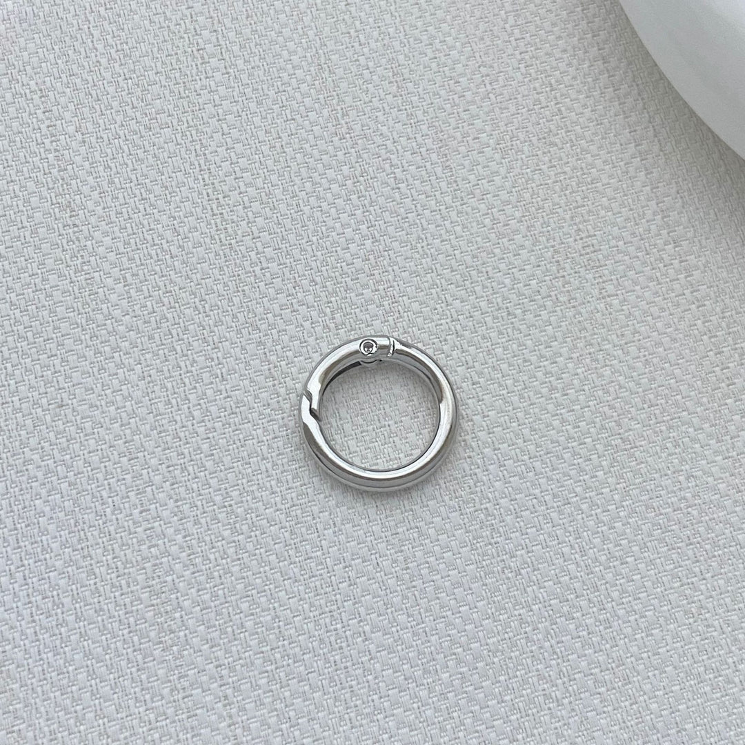 Versatile Circular Keyring Kalsten
