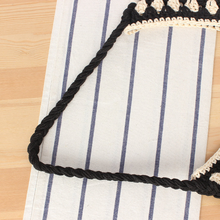 Handcrafted macramé shoulder bag with unique pattern Kalsten