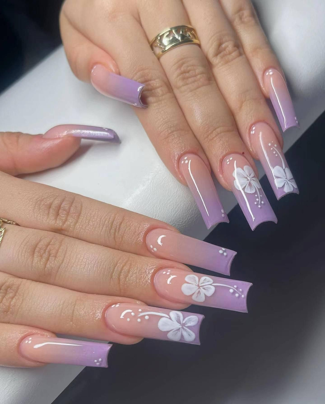 Decorative Floral Acrylic Nail Design Kalsten