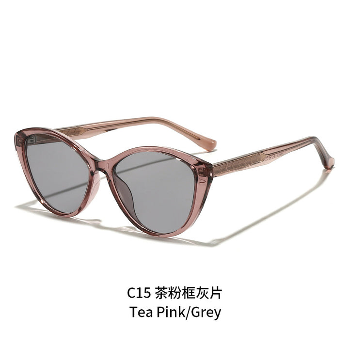 Ladies trendy sunglasses in modern cat-eye style Kalsten