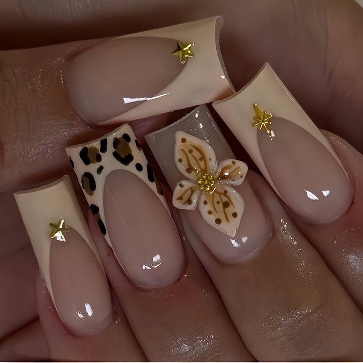 Decorative 3D Floral Press-On Nail Art Kalsten