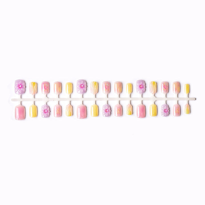 Artistic Floral Press-On Nails Set Kalsten