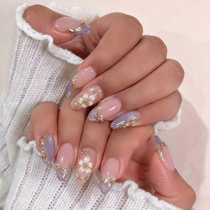 Floral Embellished Press-On Nail Set