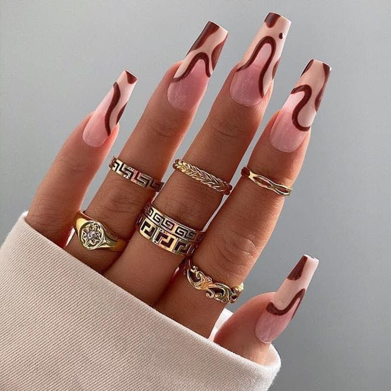 Artificial nail set with unique patterns Kalsten