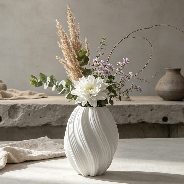 Elegant Vertical Ribbed Decorative Vase Kalsten