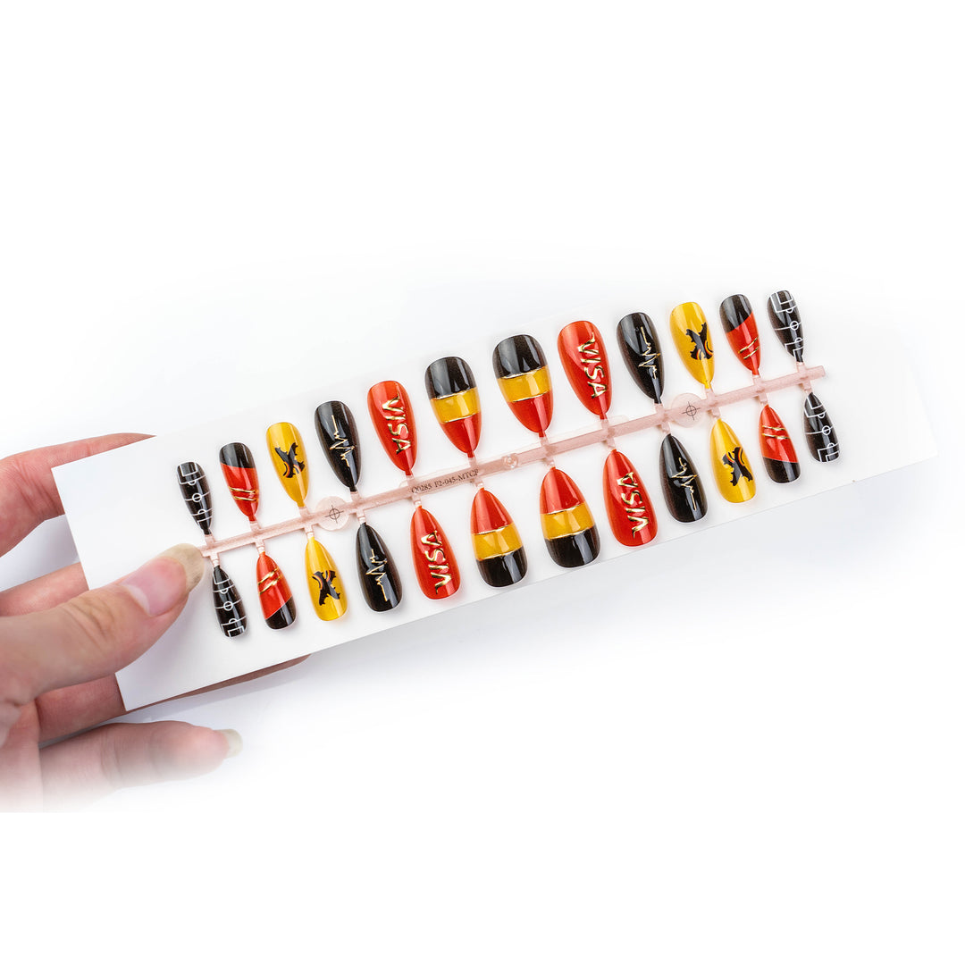 Glamorous Sporty Artificial Nail Set Kalsten