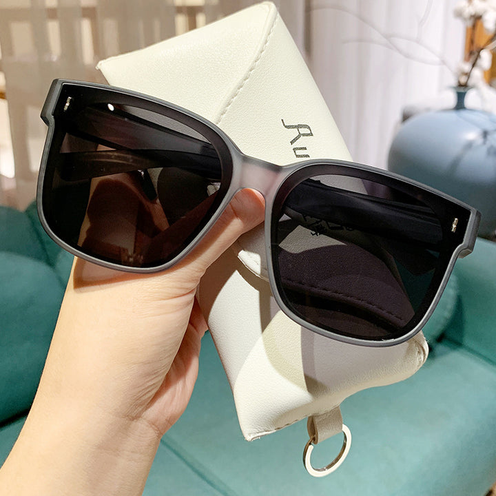 Women's Fashion Sunglasses in Trendy Square Design Kalsten