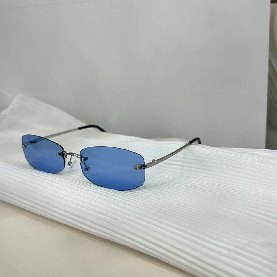 Elegant Premium Sunglasses with Sleek Metal Frame Kalsten