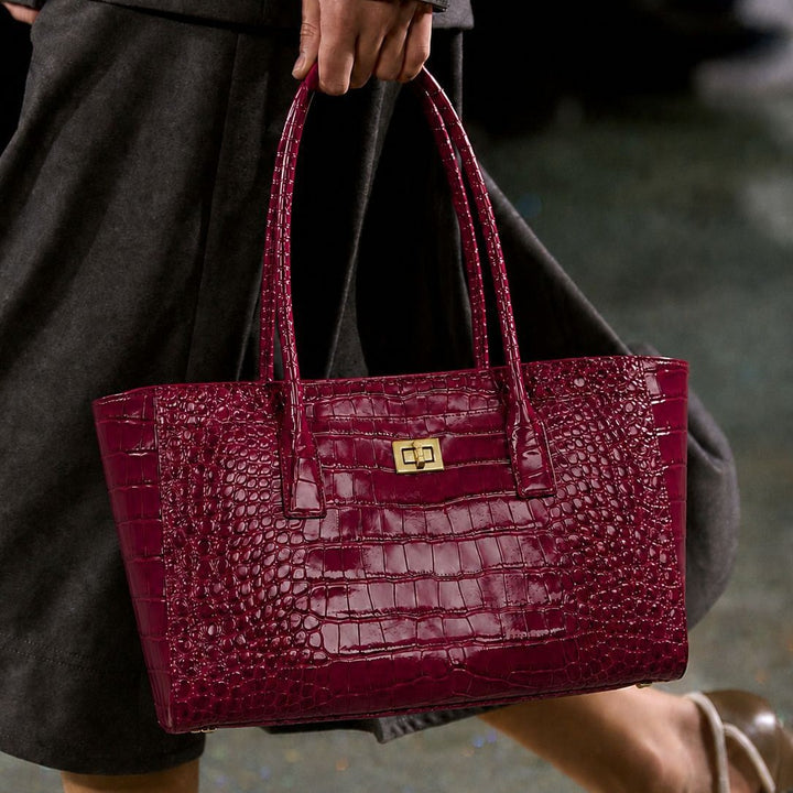 Elegant Crocodile Pattern Tote Bag