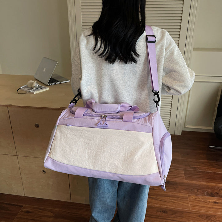Sporty travel bag with multiple compartments Kalsten