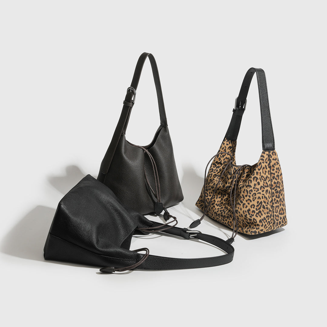 Chic Leopard Print Shoulder Bag