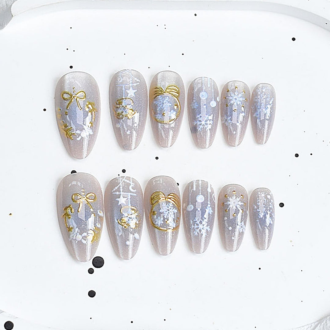 Decorative Holiday Nail Art Tips Kalsten