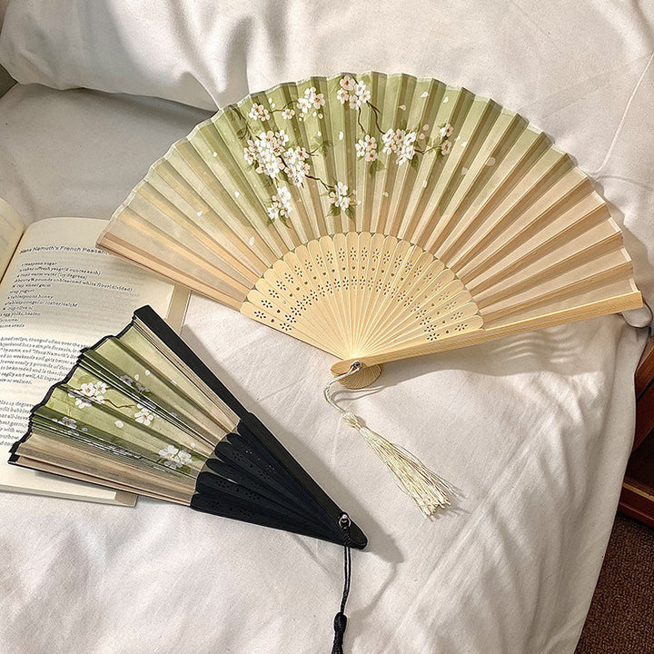 Hand fan with elegant floral pattern Kalsten
