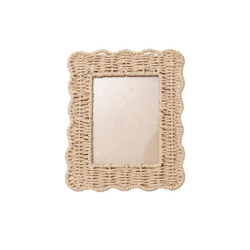 Playful picture frame in rattan style Kalsten