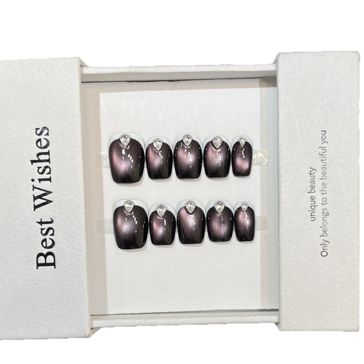 Elegant Gel Press-On Nail Set with Rhinestone Details Kalsten