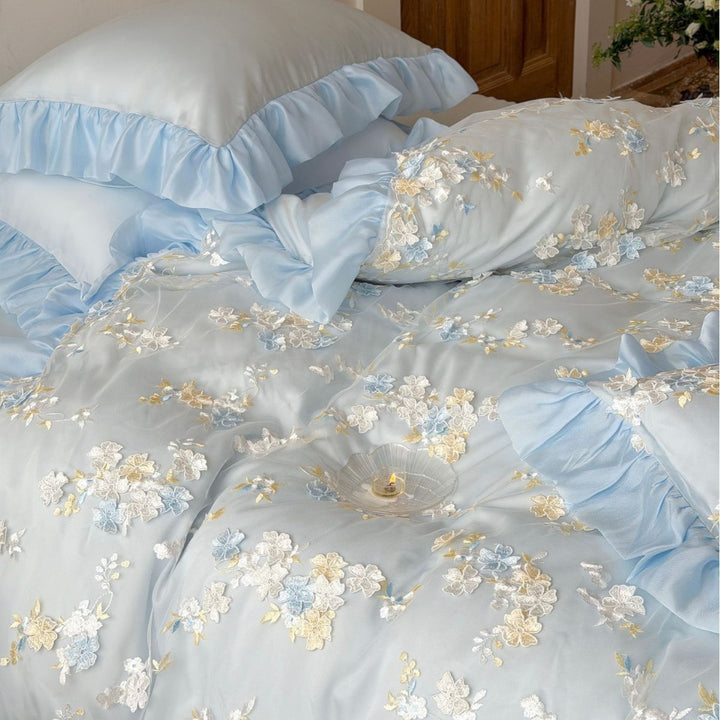 Luxurious satin bed set