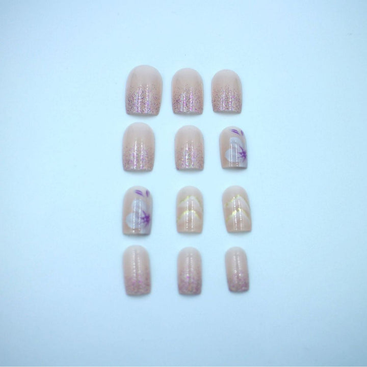 Elegant Floral Press-On Nail Art Set