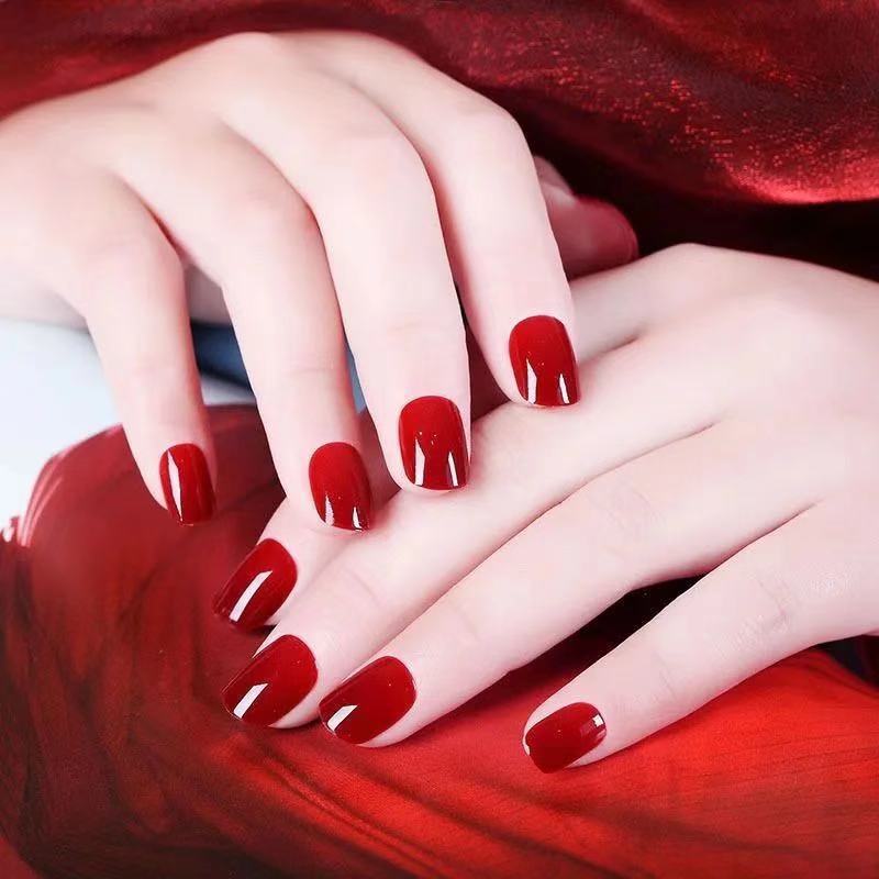 Elegant French Tip Press-On Nail Art