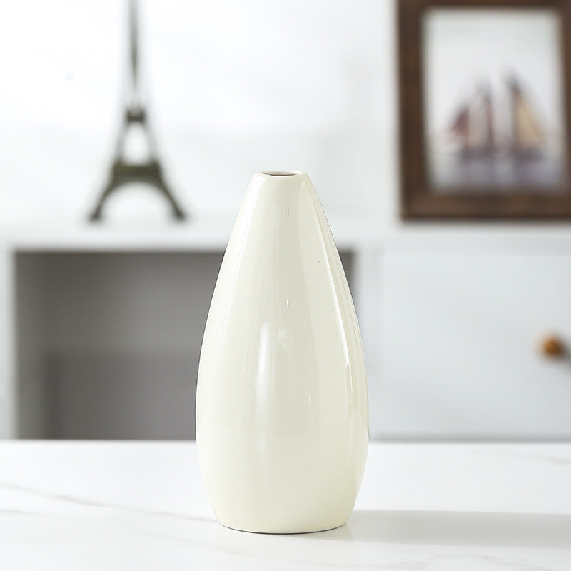 Elegant Modern Ceramic Vase Kalsten