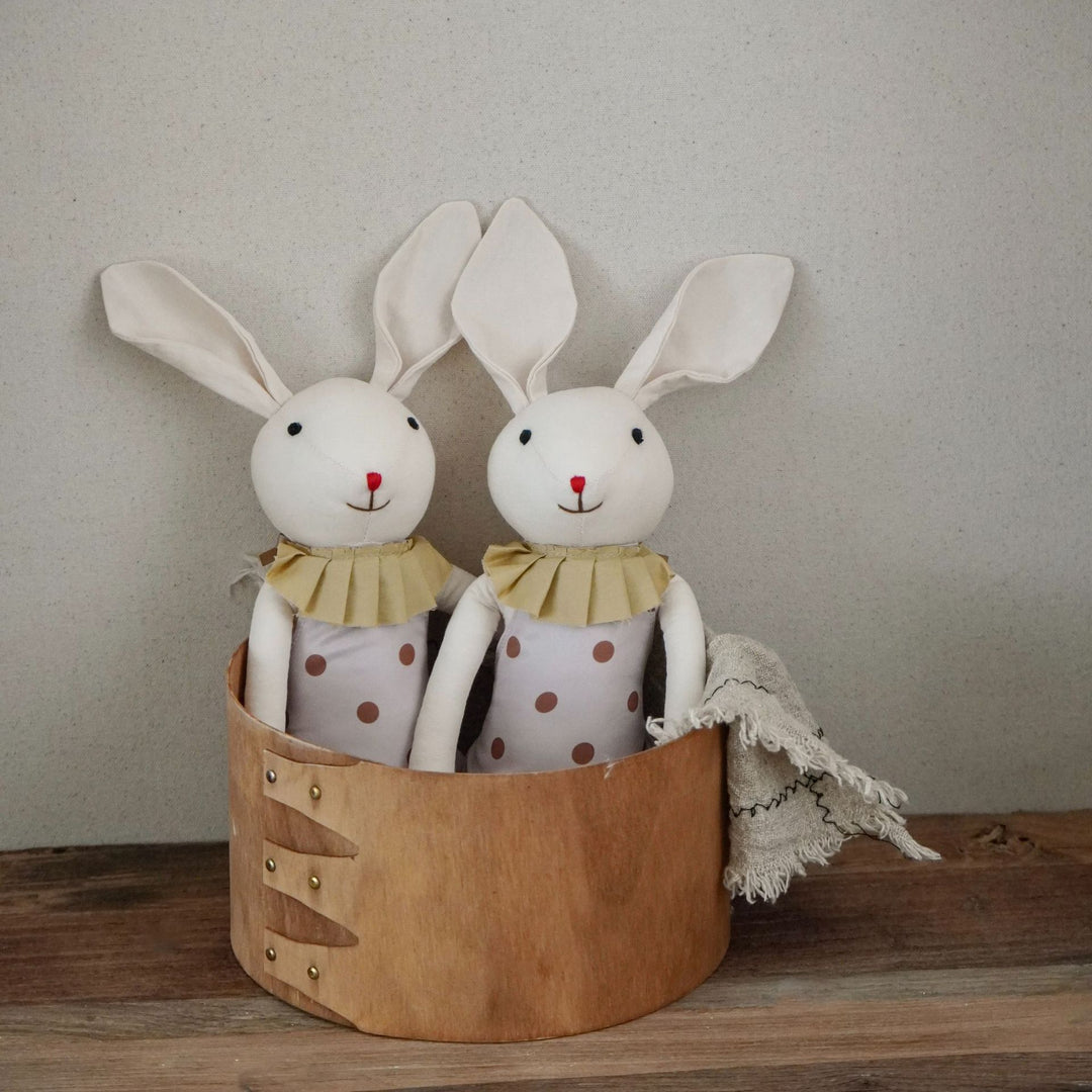 Soft Long‑Leg Linen Bunny Plush with Checkered Collar and Gathered Overalls